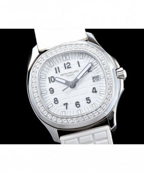 파텍필립 아쿠아넛 35mm-5 5067A